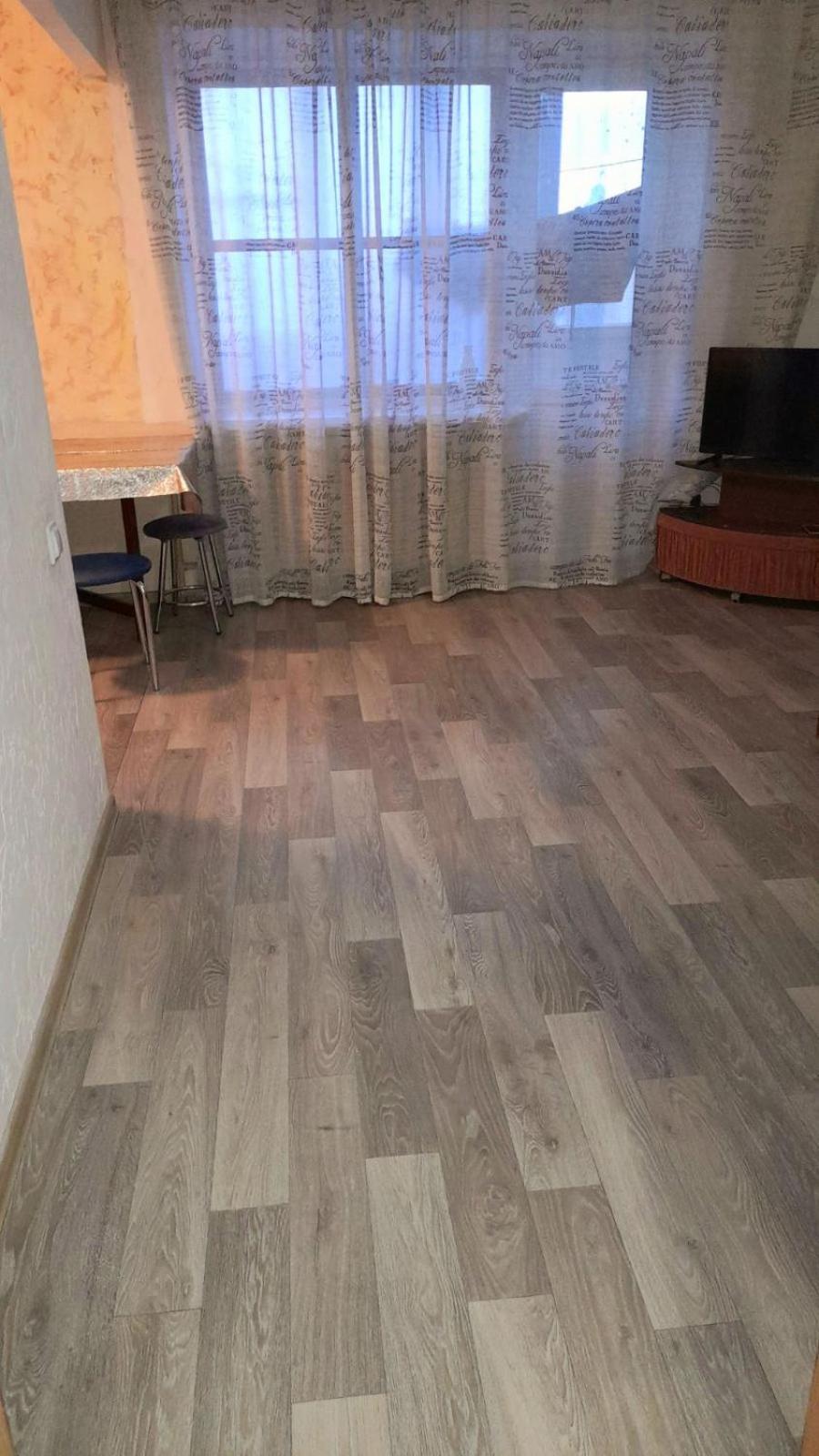 Izyum Two-Bedroom Apartment Pokrovskaya, 48 מראה חיצוני תמונה